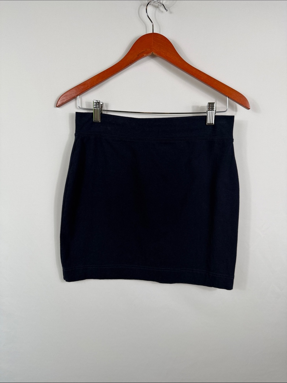 Victoria's Secret Navy Blue Mini Skirt Simple Silhouette cotton‎ Blend Size L